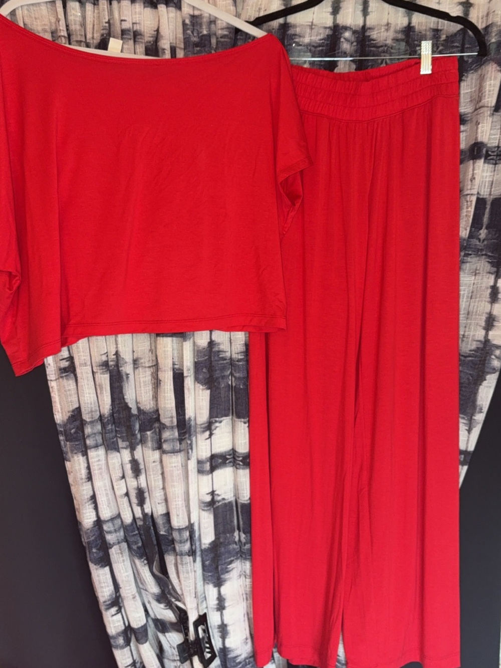 Rae Mode Red Two-Piece Lounge Set - Solid Bright Red Top & Pants